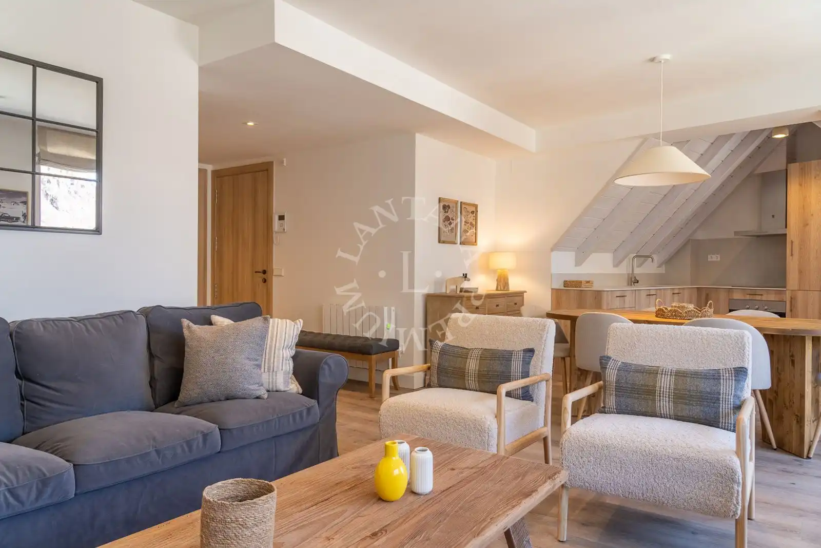 Mini appartamento con balcone in vendita a Major 22, imagen 3