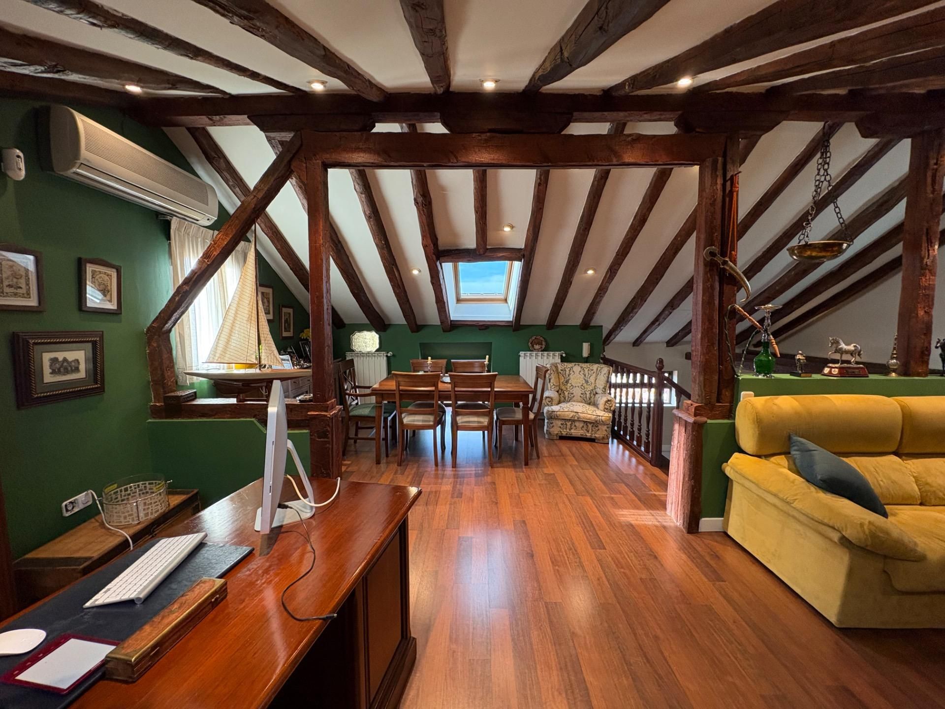 Living room of Duplex for sale in Alcalá de Henares  with Air Conditioner, Heating and Terrace