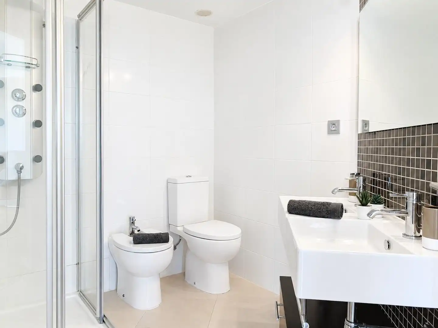 Bathroom of Apartments for sale in Moncofa  with Air Conditioner, Parquet flooring and Terrace