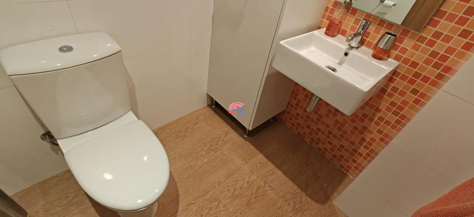 Bany de Pis en venda en Sagunto / Sagunt amb Calefacció, Traster i Balcó