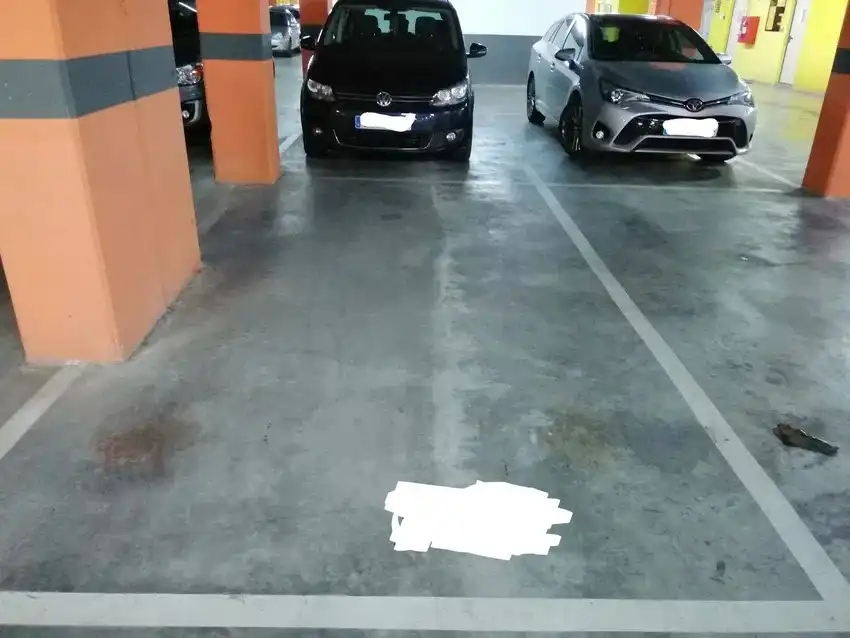 Parkplatz von Garage zur Miete in Valencia