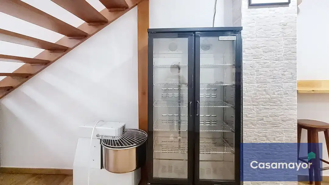 Local comercial en traspaso en Calle del Capitán Segarra, imagen 8