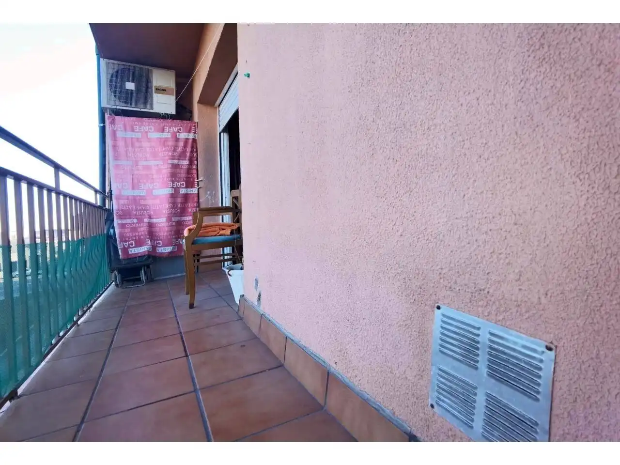 Terrassa de Pis en venda en Terrassa amb Aire condicionat i Balcó