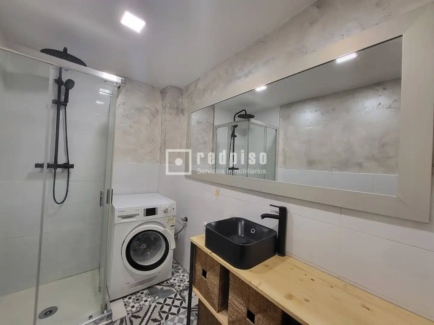 Badezimmer von Wohnung zur Miete in Valdemoro mit Klimaanlage, Heizung und Möbliert