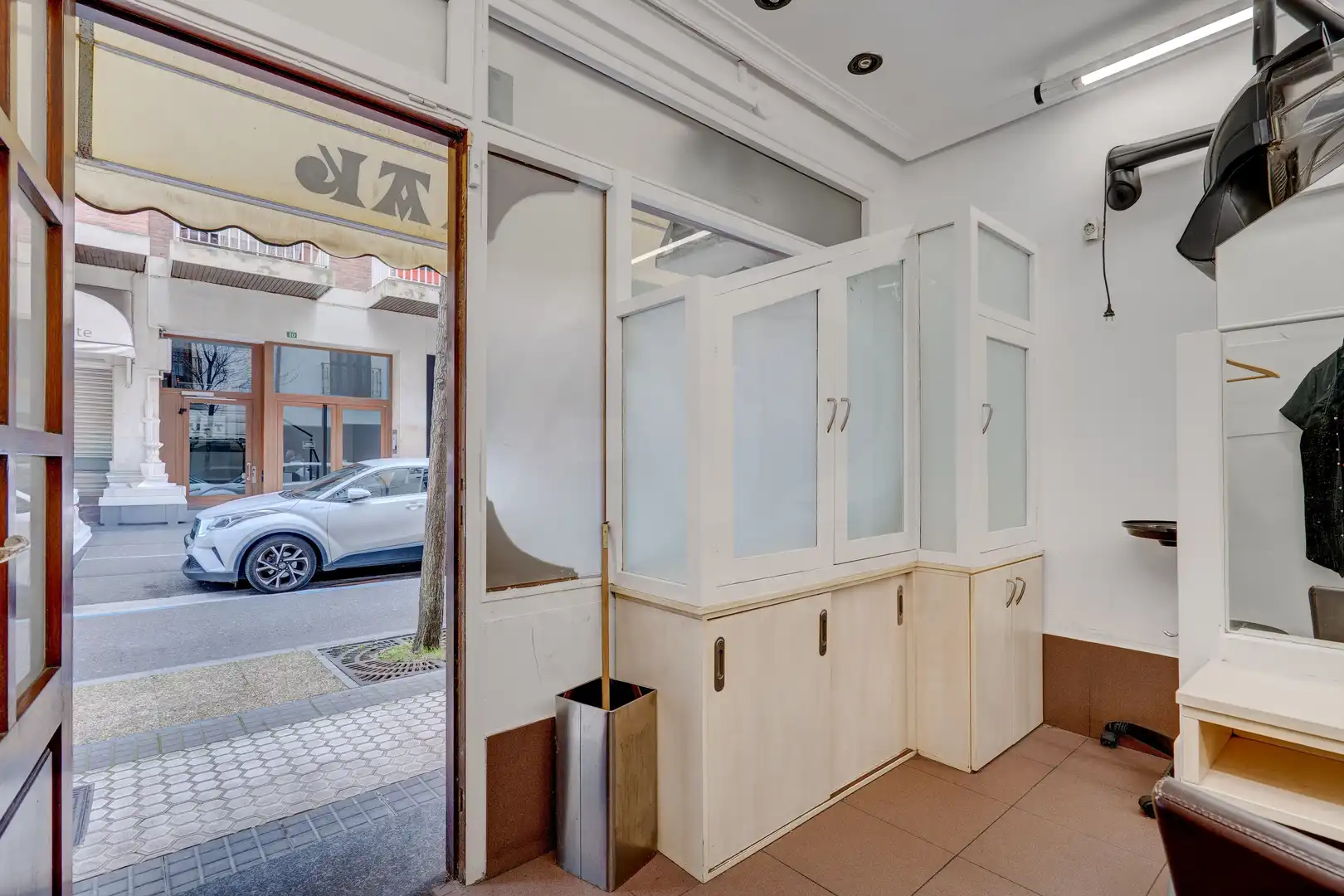 Local comercial en venda a Calle Itsasargi 6 6, imagen 3