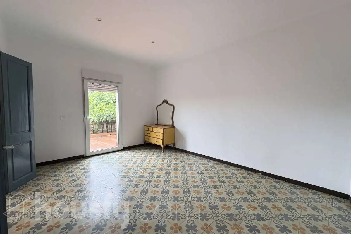 Houses for sale in Avenida Alt emporda, Bàscara