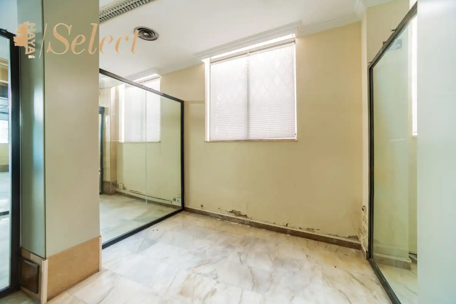 Local en venta en Valencia con Aire acondicionado