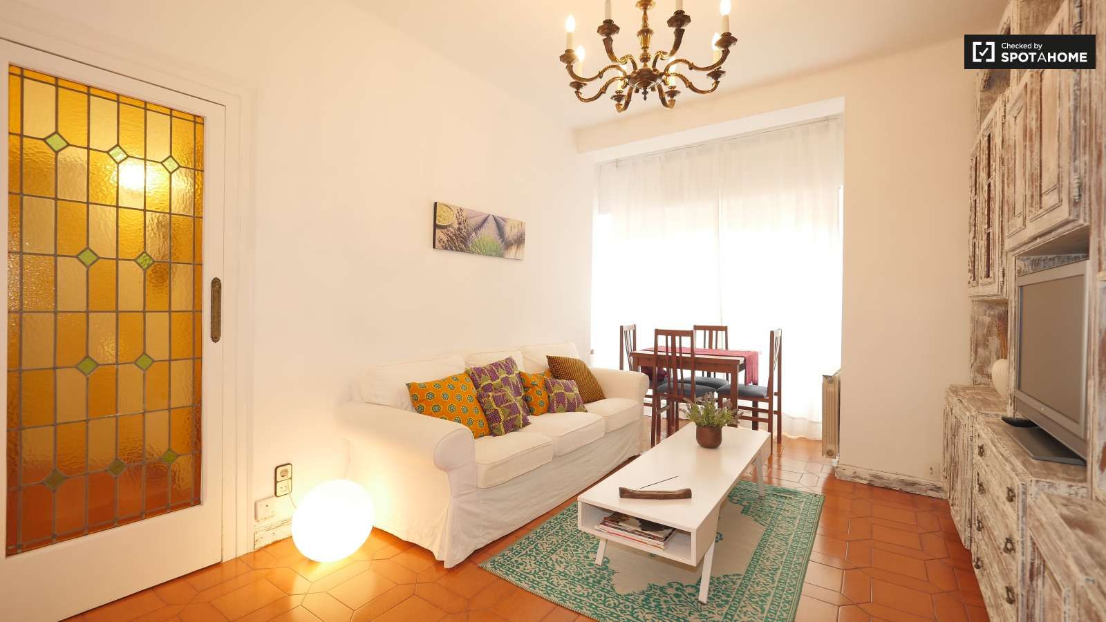 Apartament per a compartir a El Congrés i els Indians