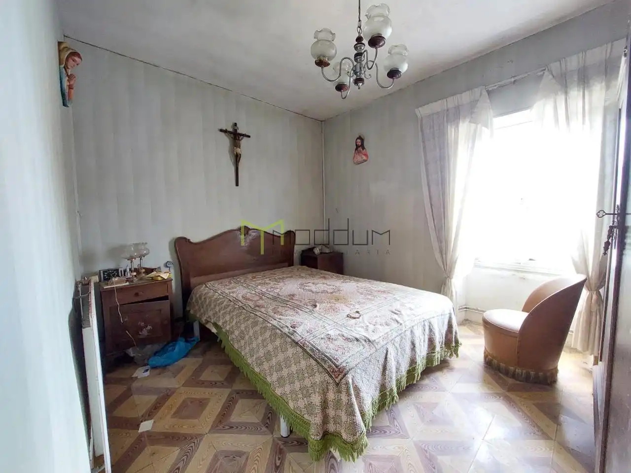Habitación de Casa o chalet en venta en Santiago de Compostela  con Calefacción y Jardín privado
