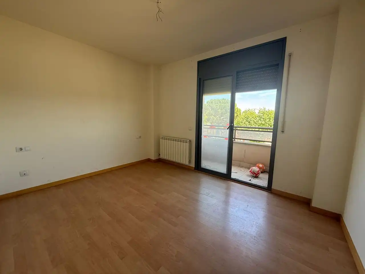 Habitación de Piso en venta en Albatàrrec con Terraza y Balcón