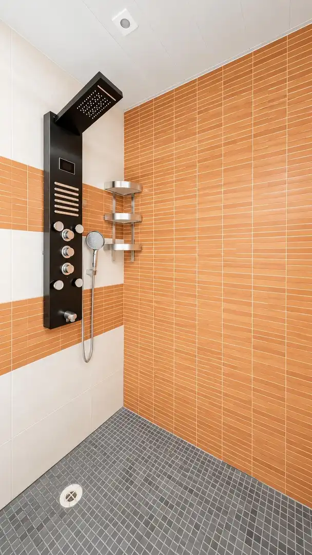 Baño de Piso en venta en Cerdanyola del Vallès con Aire acondicionado