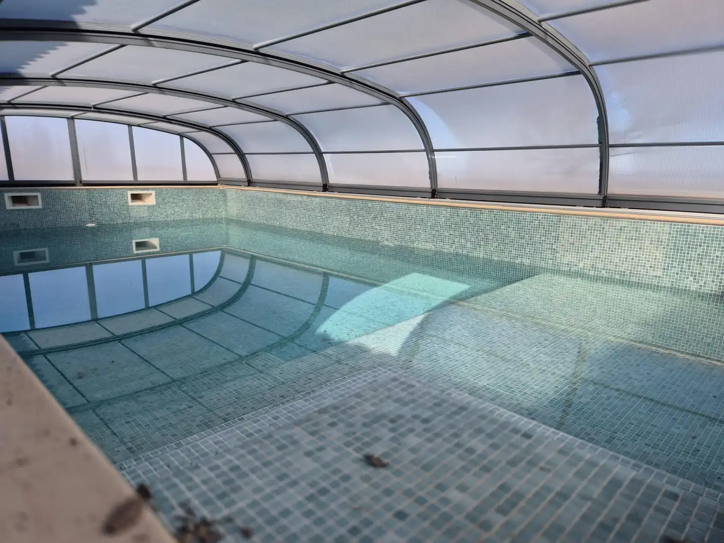Piscina de Casa o chalet en venta en La Muela