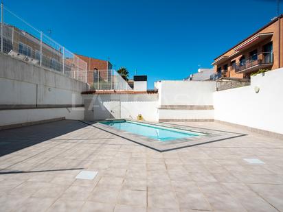 Piscina de Pis en venda en Granollers amb Terrassa