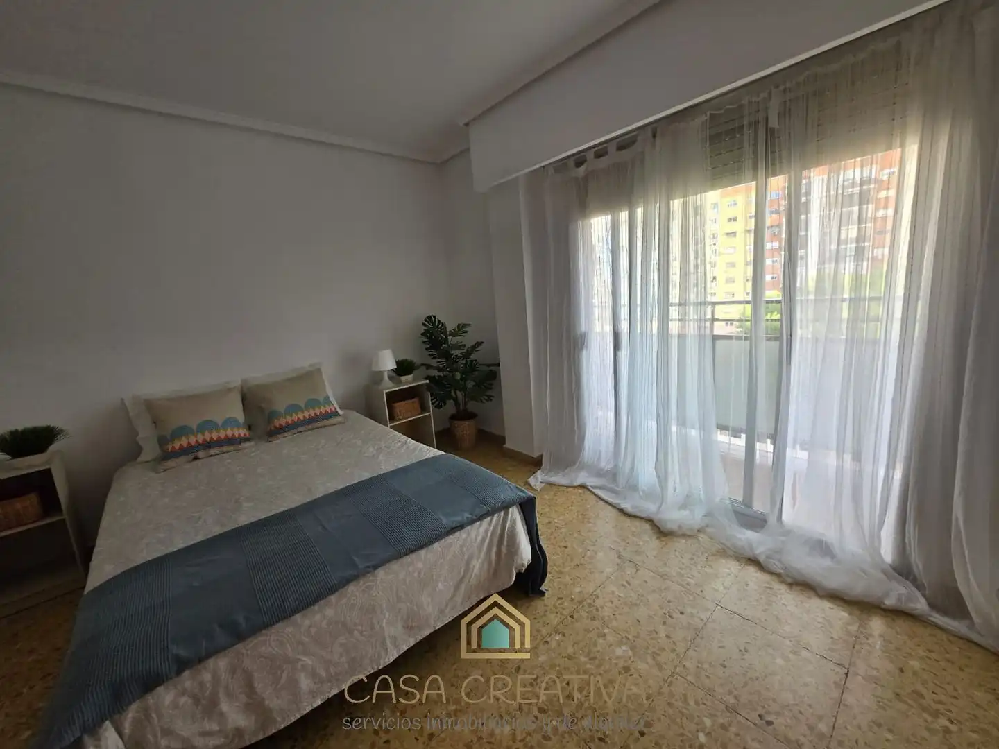 Habitación de Piso de alquiler en Valencia con Terraza, Amueblado y Balcón