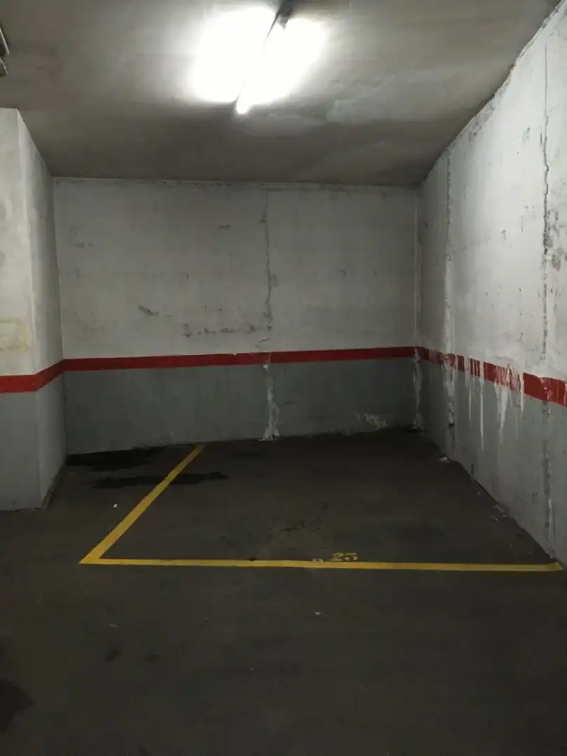 Parcheggio in vendita a Barri Antic, imagen 4