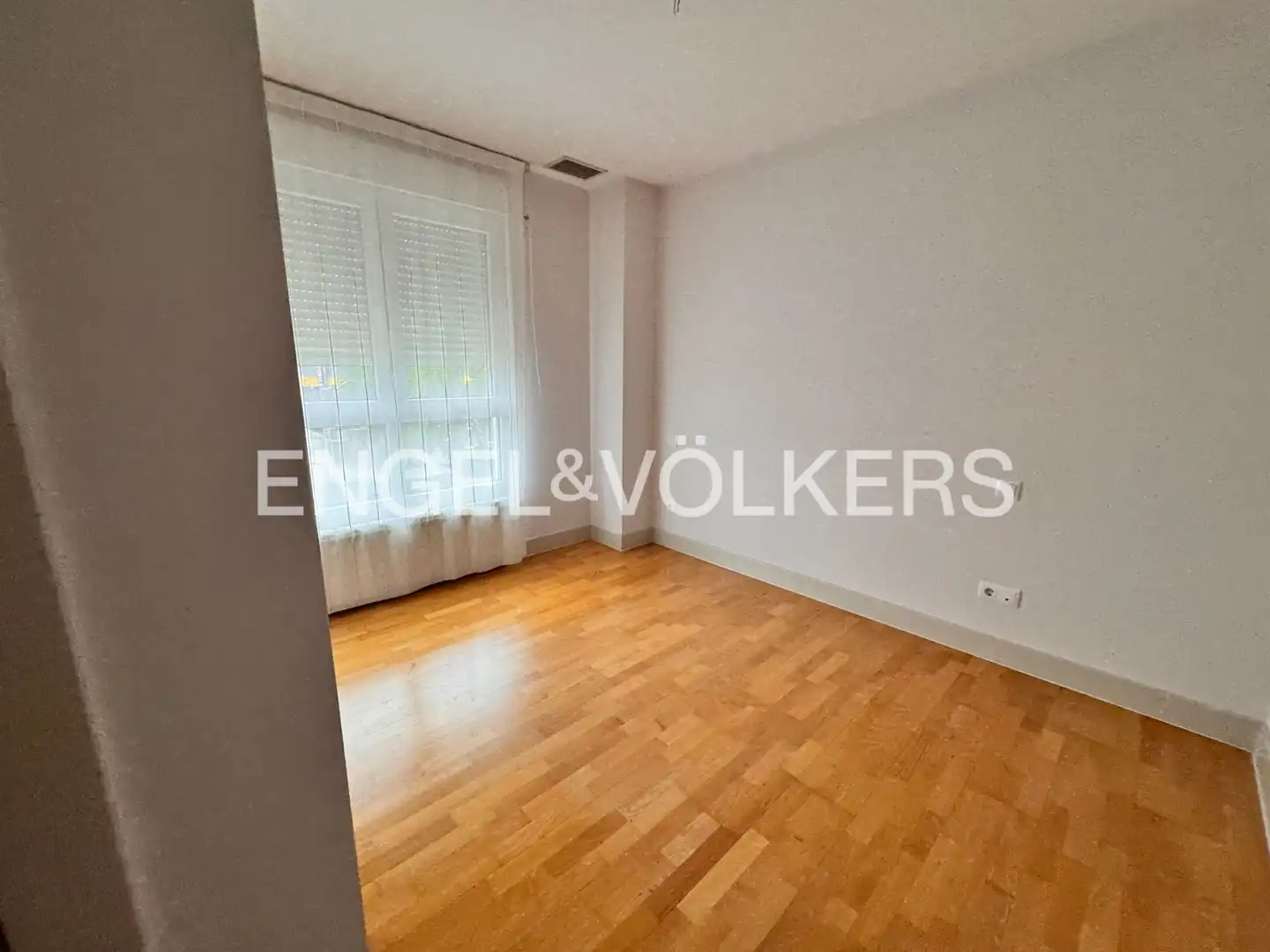 Bedroom of Flat for rent in Majadahonda  with Air Conditioner, Heating and Private garden
