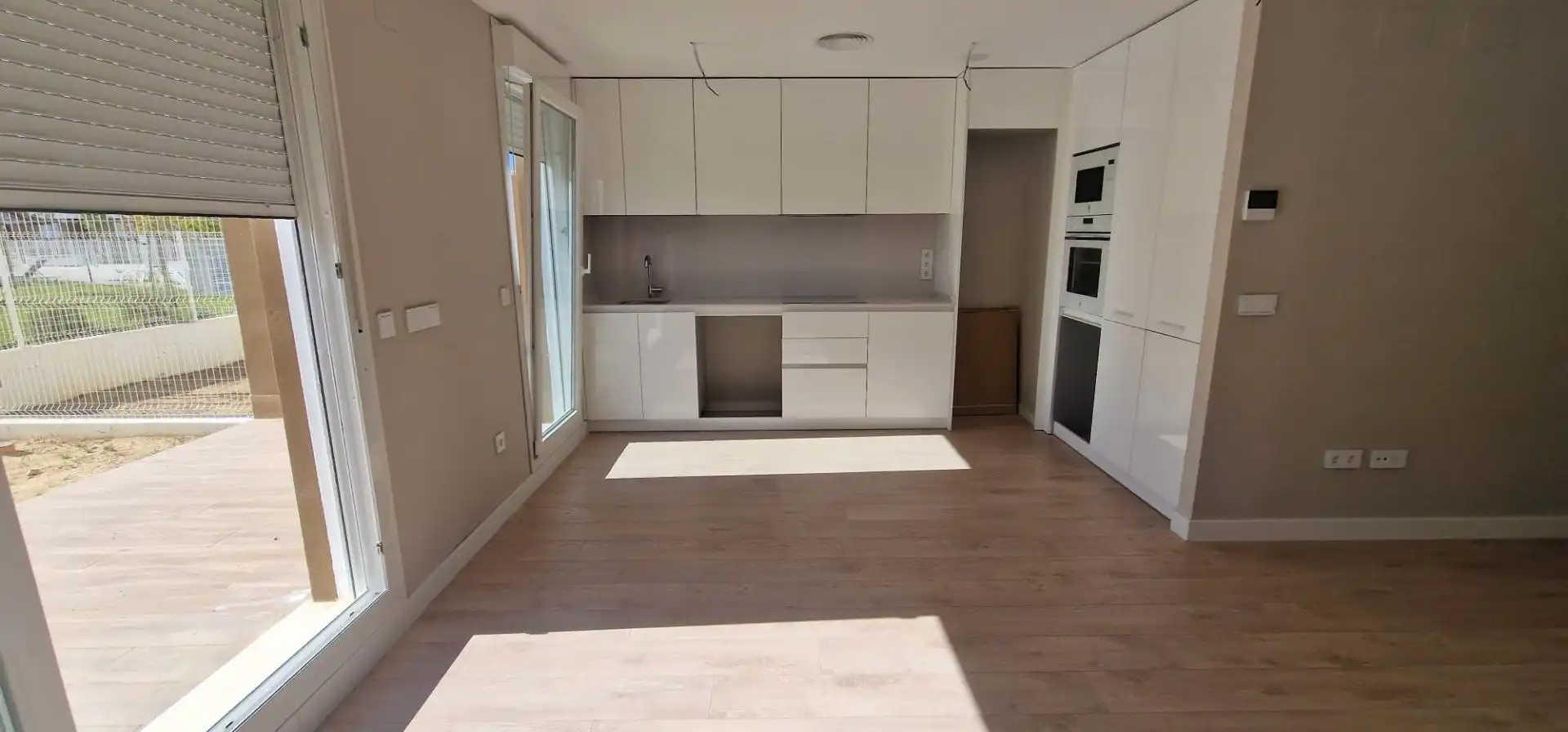 Küche von Einfamilien-Reihenhaus zur Miete in Guillena mit Privatgarten, Balkon und Gemeinschaftspool