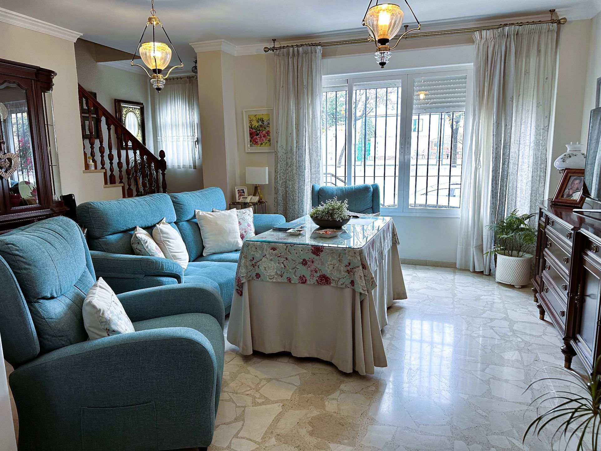 Living room of Single-family semi-detached for sale in Motril  with Air Conditioner, Heating and Storage room