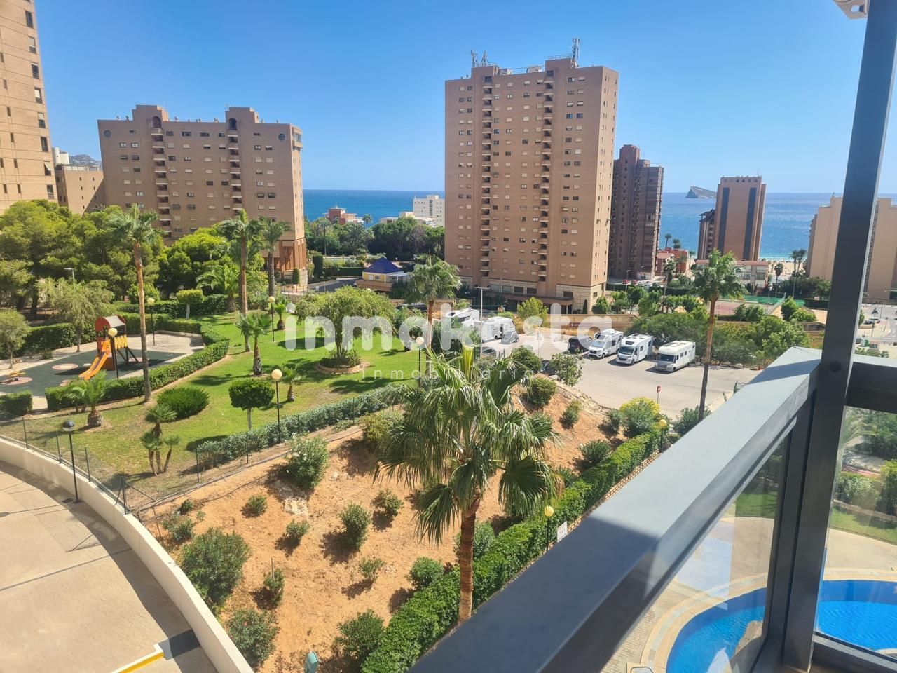Exterior view of Flat to rent in Benidorm  with Air Conditioner, Terrace and Furnished