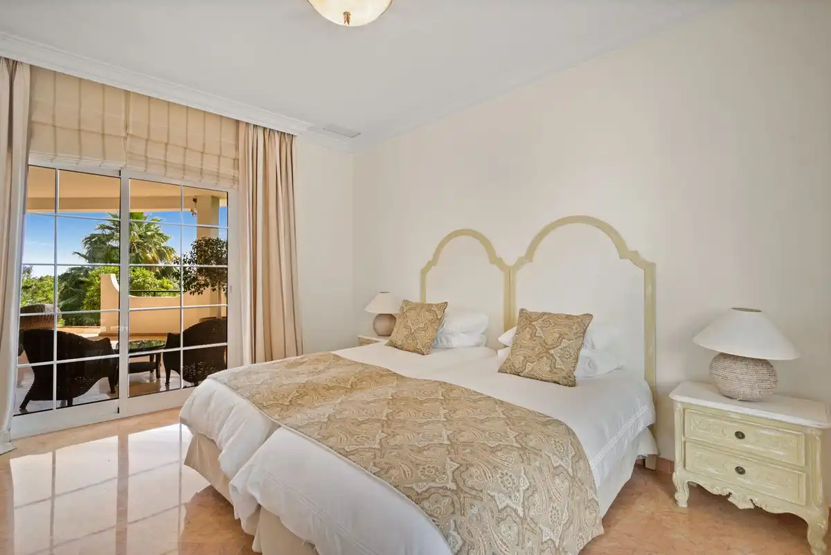 Chalet con piscina en venta en Benahavís pueblo, imagen 22