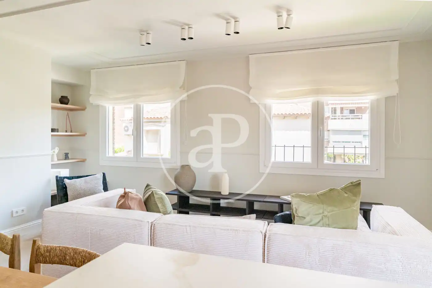 Sala de estar de Piso en venta en Madrid con Aire acondicionado, Calefacción y Balcón