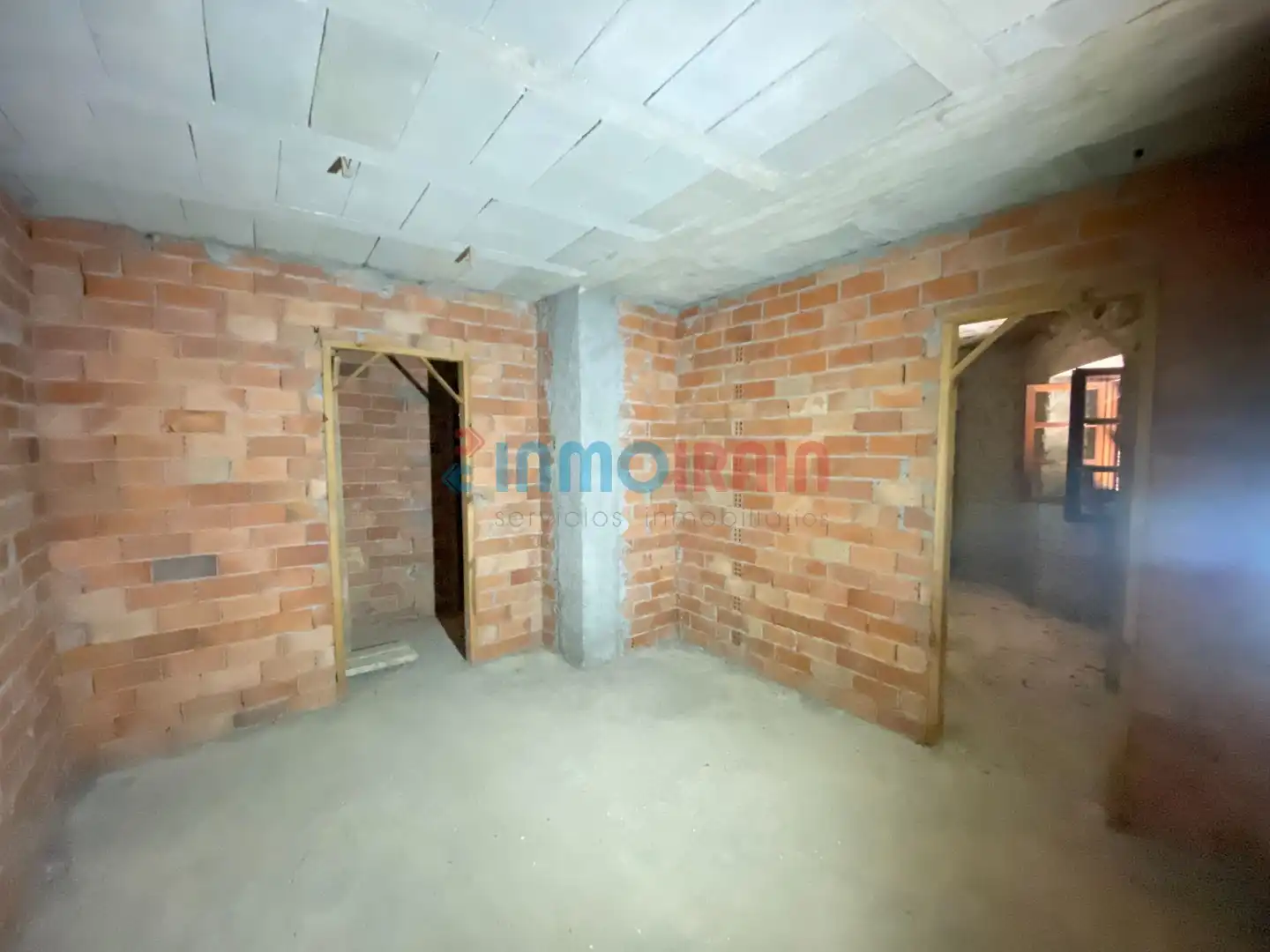 Piso en venta en Segura con Trastero