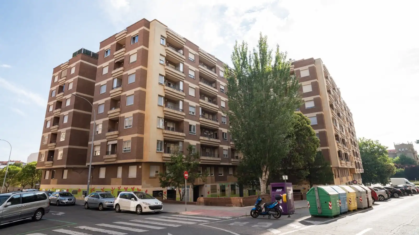 Vista exterior de Piso en venta en Salamanca con Calefacción, Parquet y Amueblado