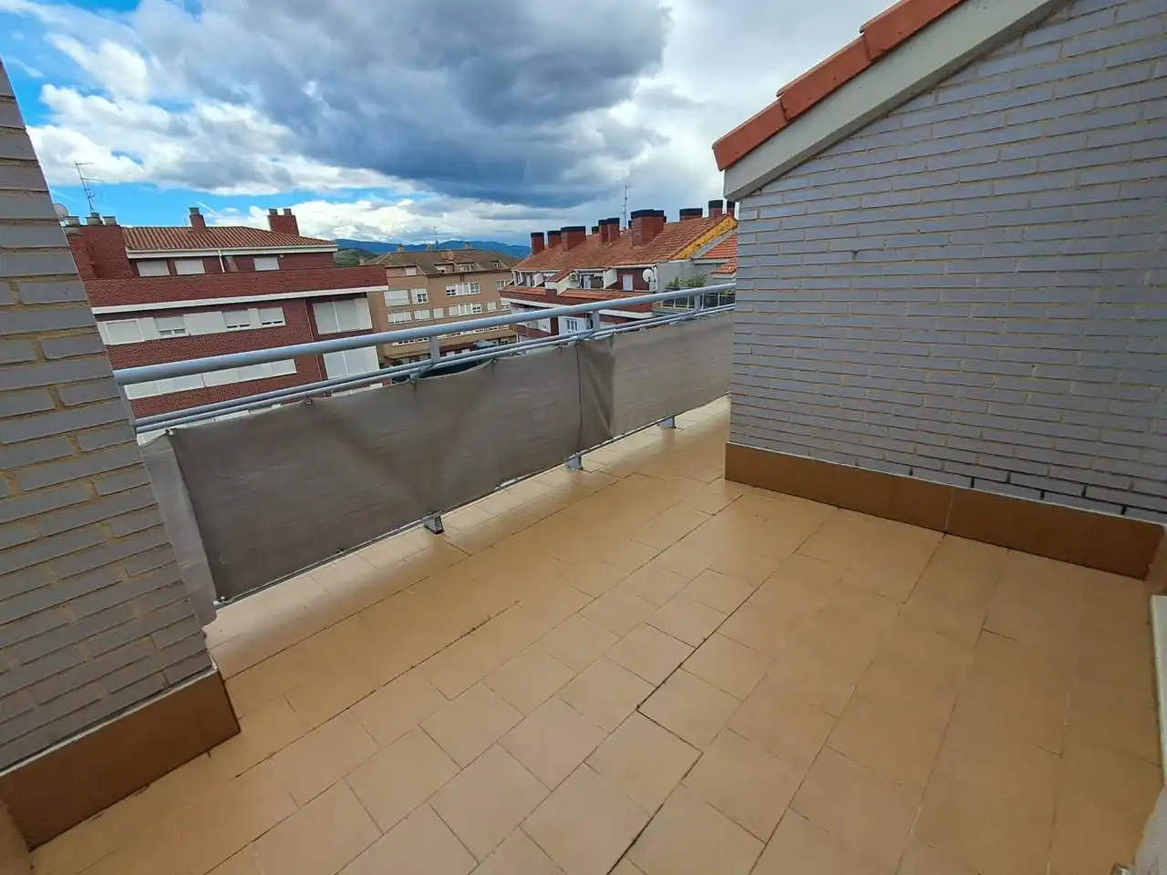 Terrassa de Dúplex en venda en Villamediana de Iregua amb Calefacció, Terrassa i Traster