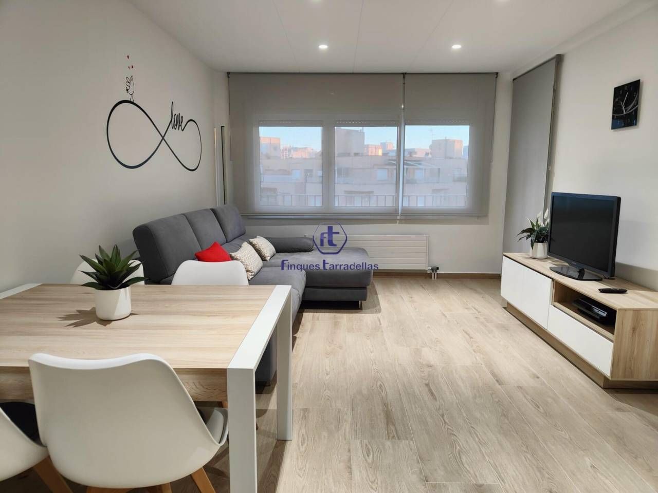 Living room of Flat for sale in Blanes  with Heating, Terrace and Furnished