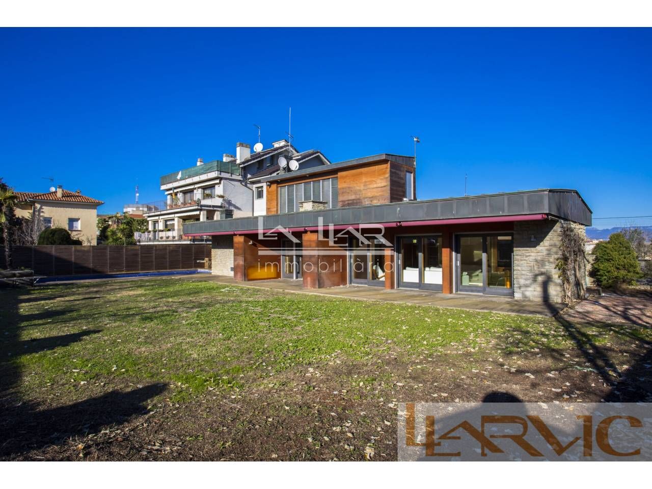 Exterior view of House or chalet for sale in Vic  with Air Conditioner, Heating and Private garden