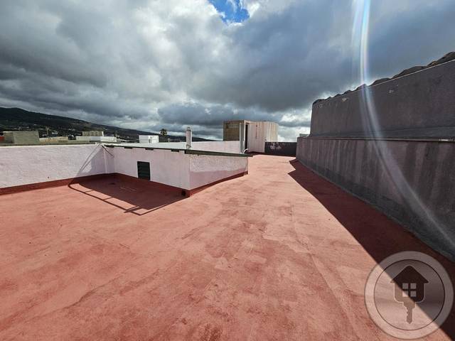 Edificio en Venta en Pedro González Gómez en Granadilla de Abona ciudad