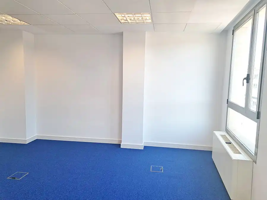 Büro zur Miete in Torrelodones mit Klimaanlage, Heizung und Internet
