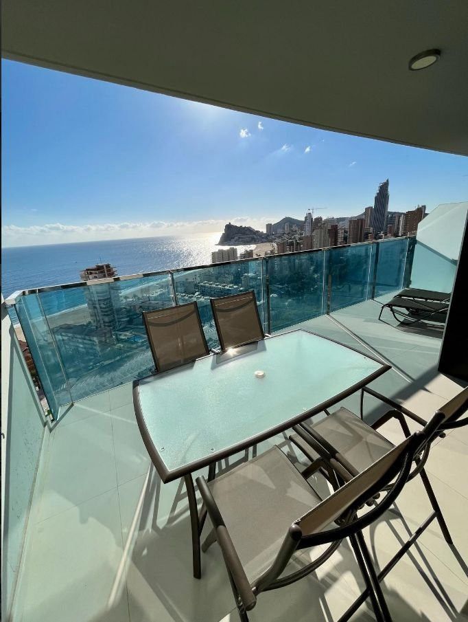 Terrassa de Apartament en venda en Benidorm amb Aire condicionat, Jardí privat i Terrassa