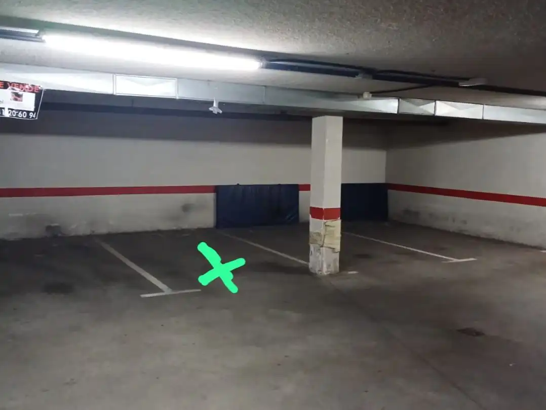 Parking de Garaje de alquiler en  Logroño