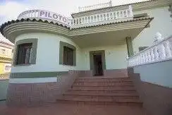 Villa mit Pool zum Verkauf in Los Balcones - Los Altos