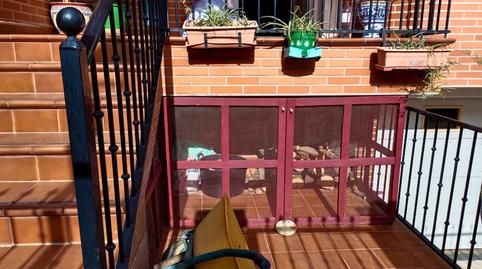 Foto 2 de Casa adosada en venta en La Roda, Albacete