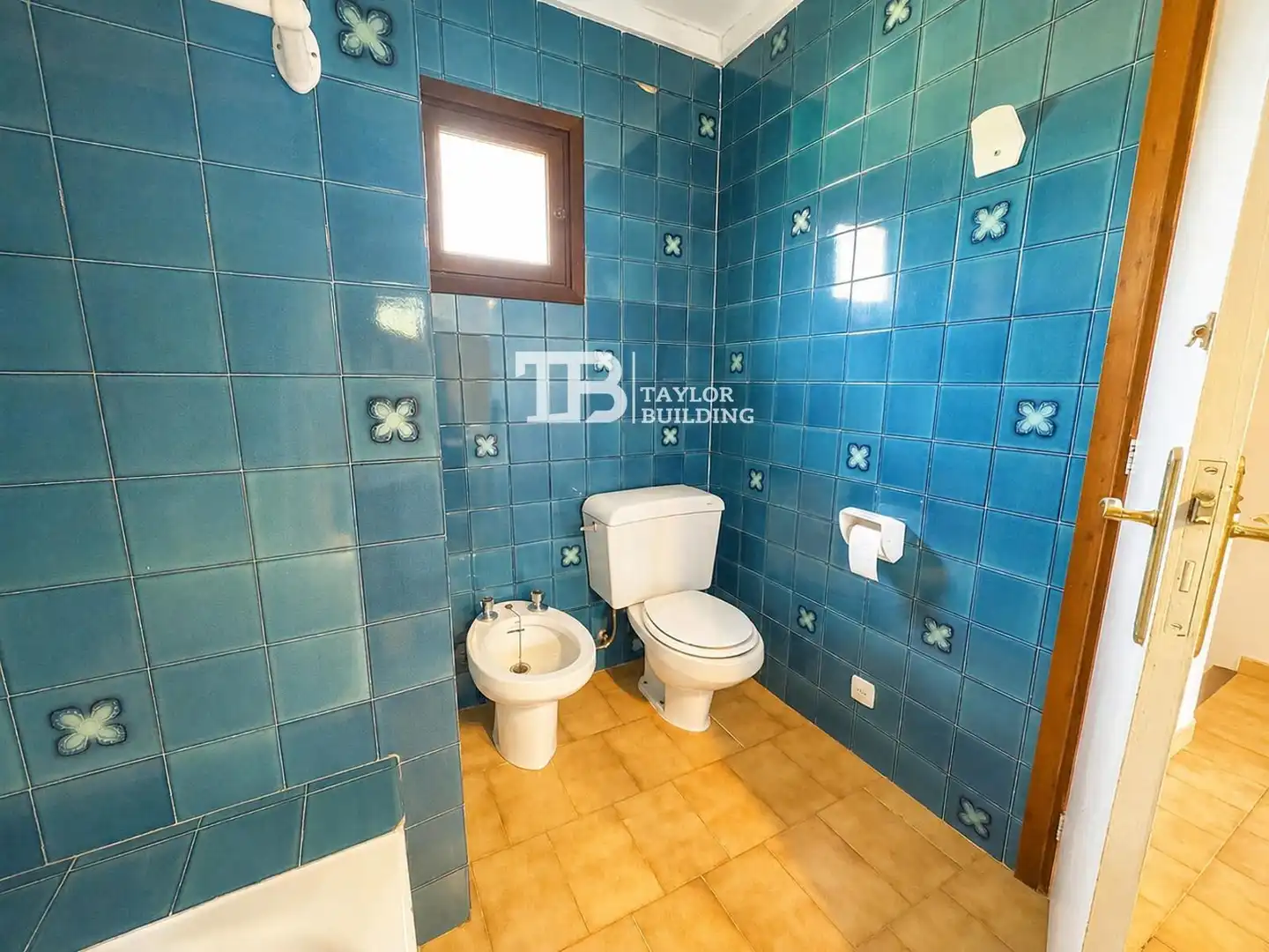 Bany de Casa o xalet en venda en Calvià amb Jardí privat, Terrassa i Traster