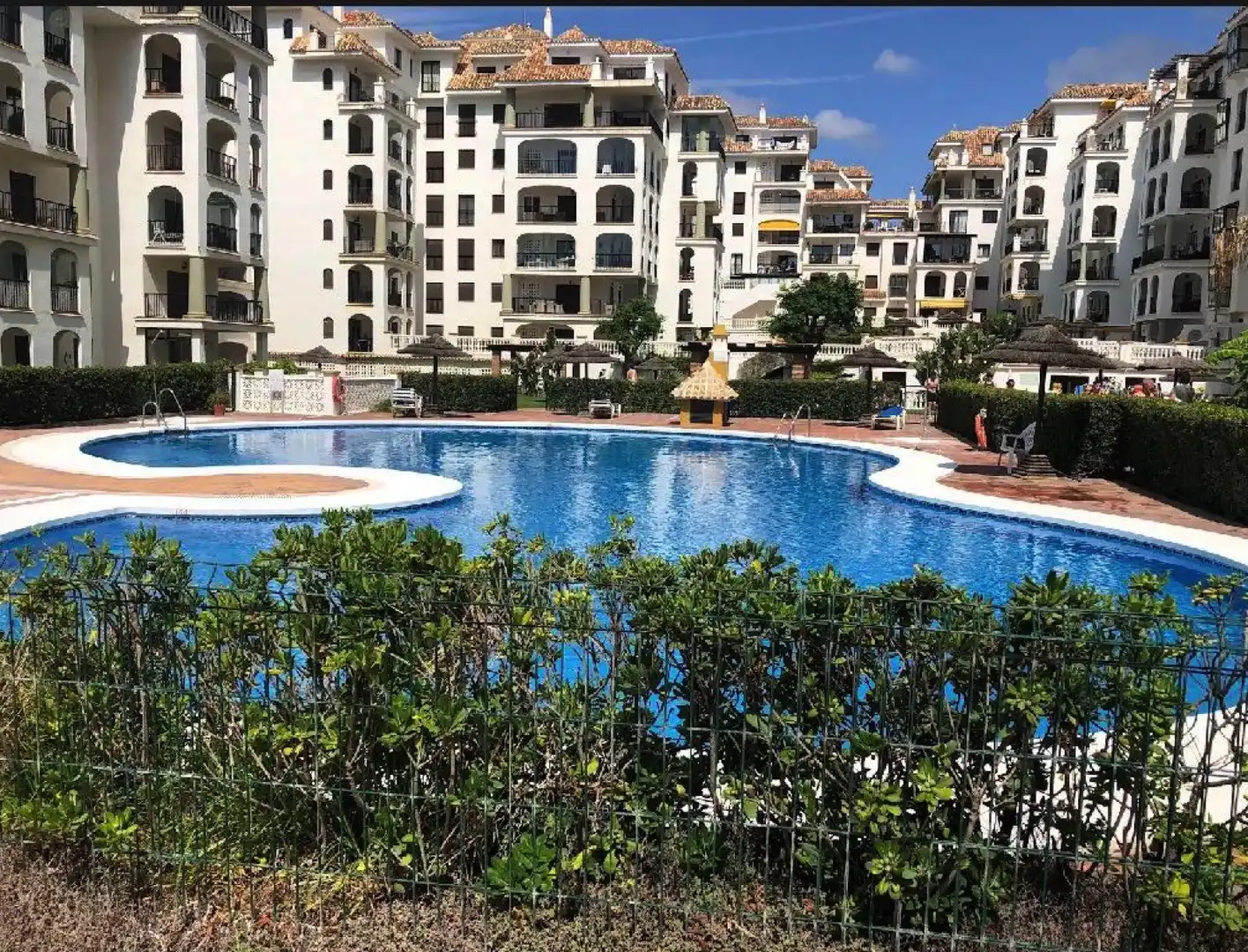 Apartamento en venta en Puerto de la Duquesa