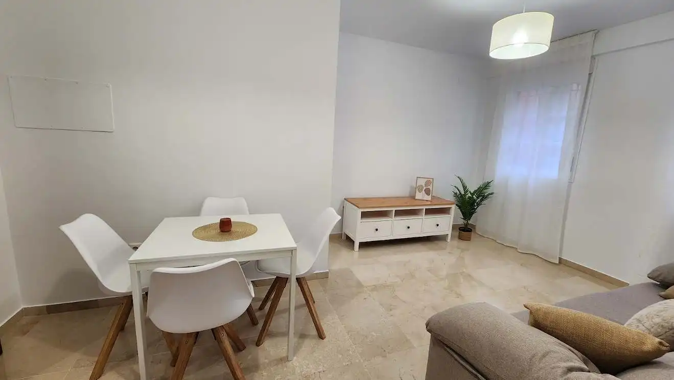 Wohnzimmer von Wohnung zur Miete in Córdoba