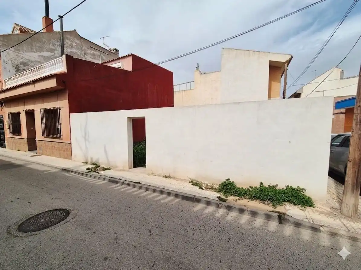 Residential land for sale in Calle CASSOLA, imagen 2
