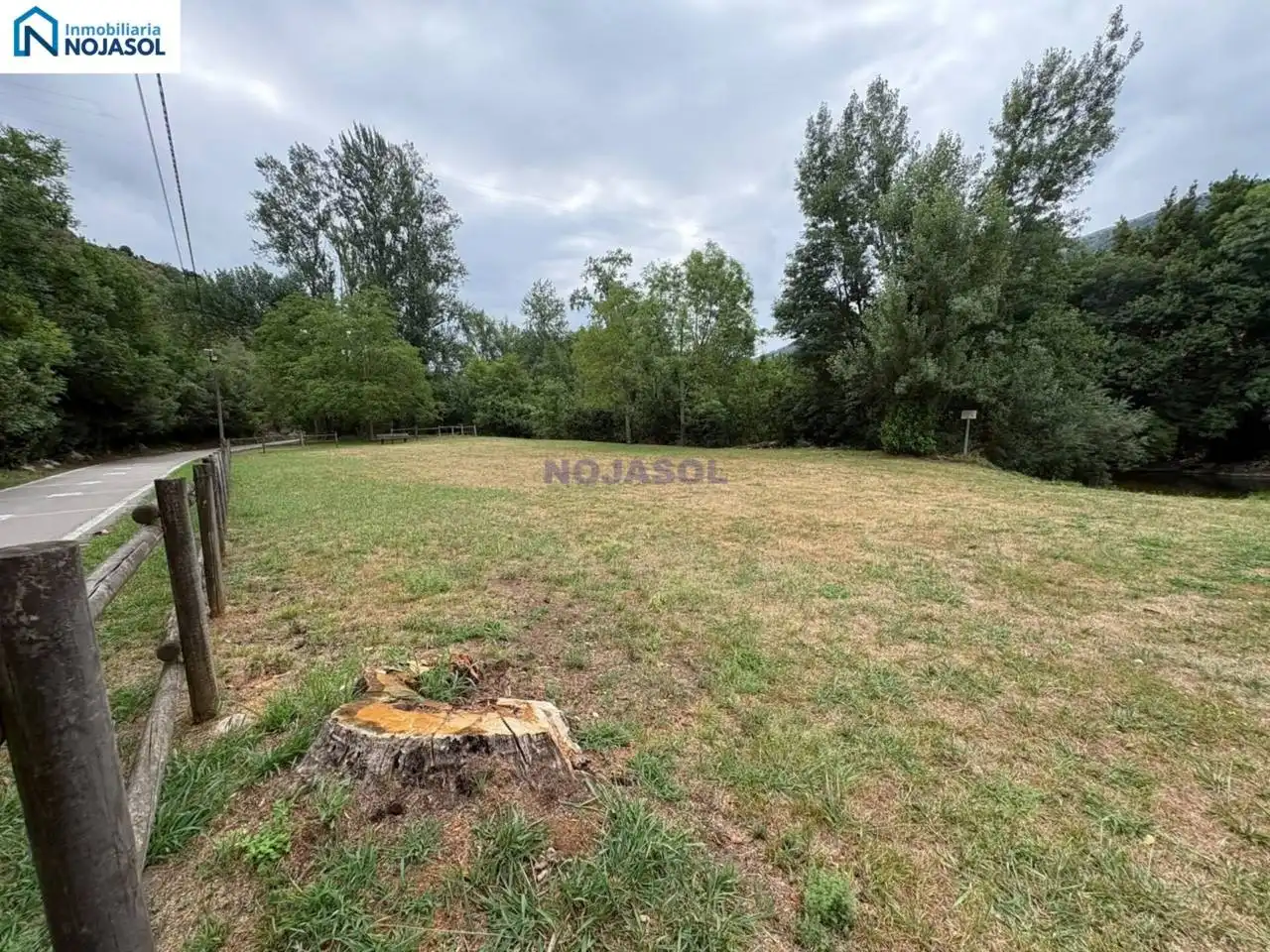 Casa adosada en venta en Ruesga con Calefacción y Jardín privado