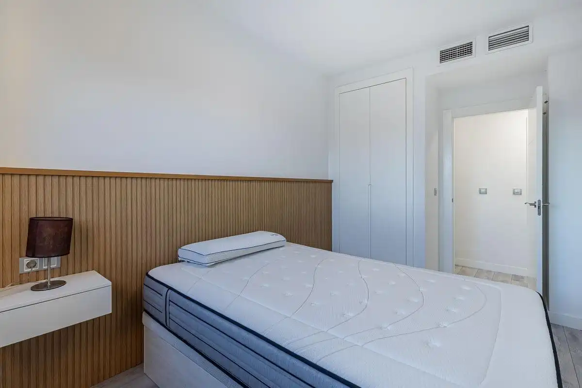 Schlafzimmer von Wohnung zur Miete in Zaidín