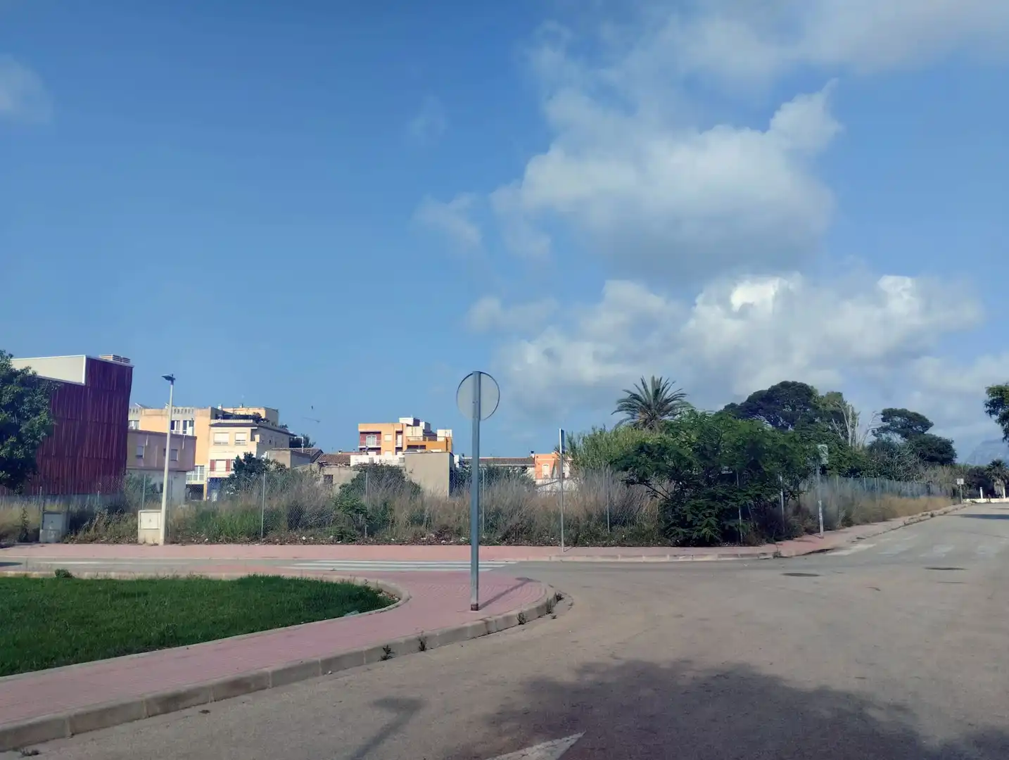 Terreny residencial en venda a Carrer Mestre José Vives 1