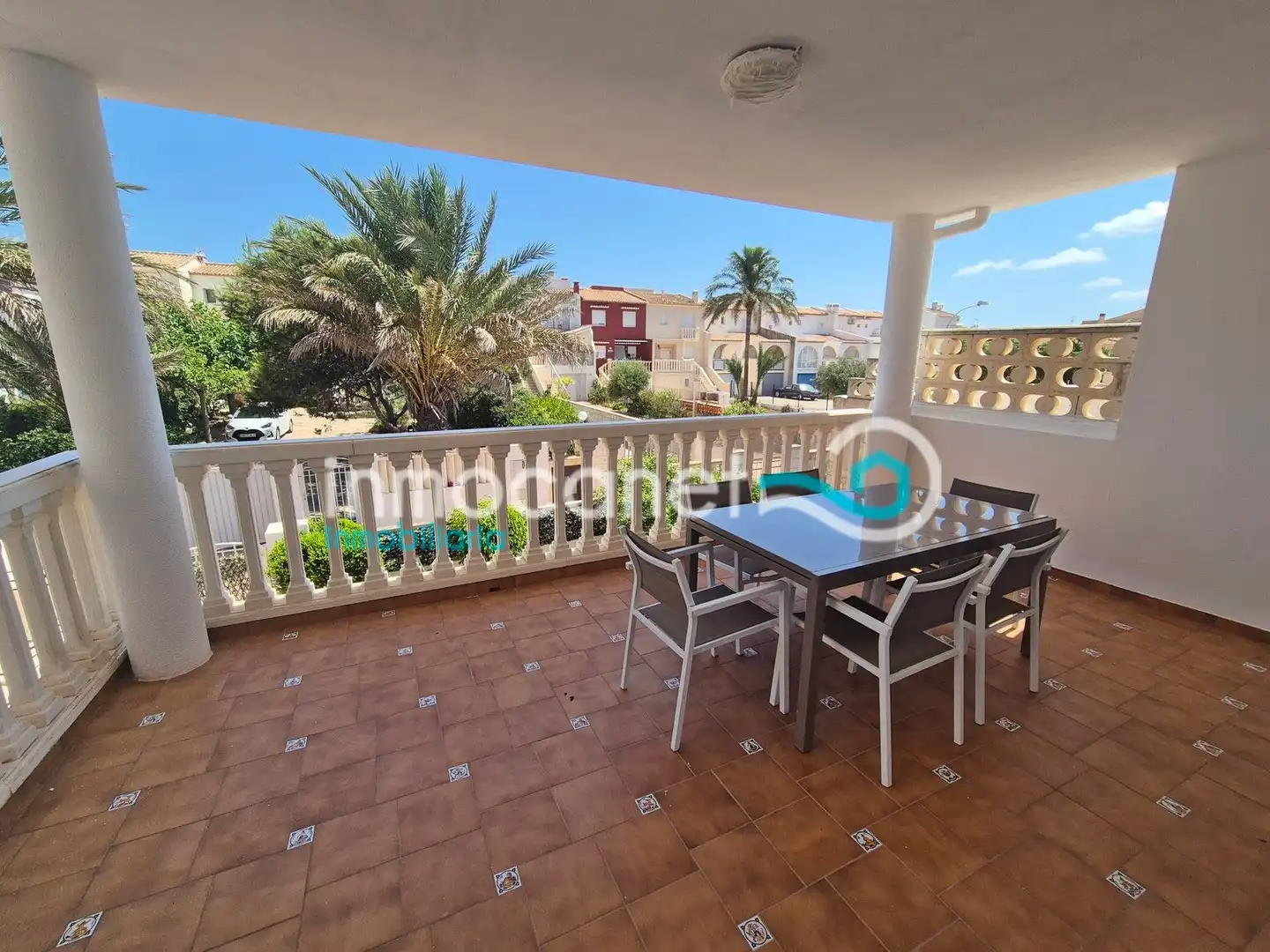 Casa adosada en venda en Oliva amb Jardí privat, Terrassa i Piscina