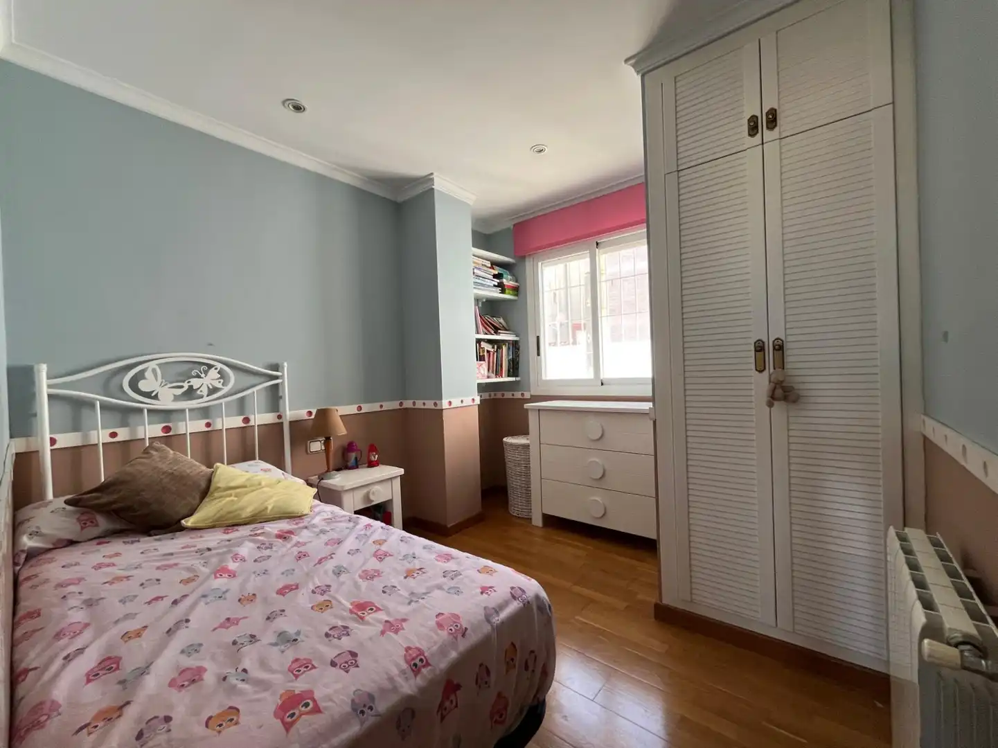 Habitación de Casa adosada en venta en Torrent con Aire acondicionado, Calefacción y Parquet