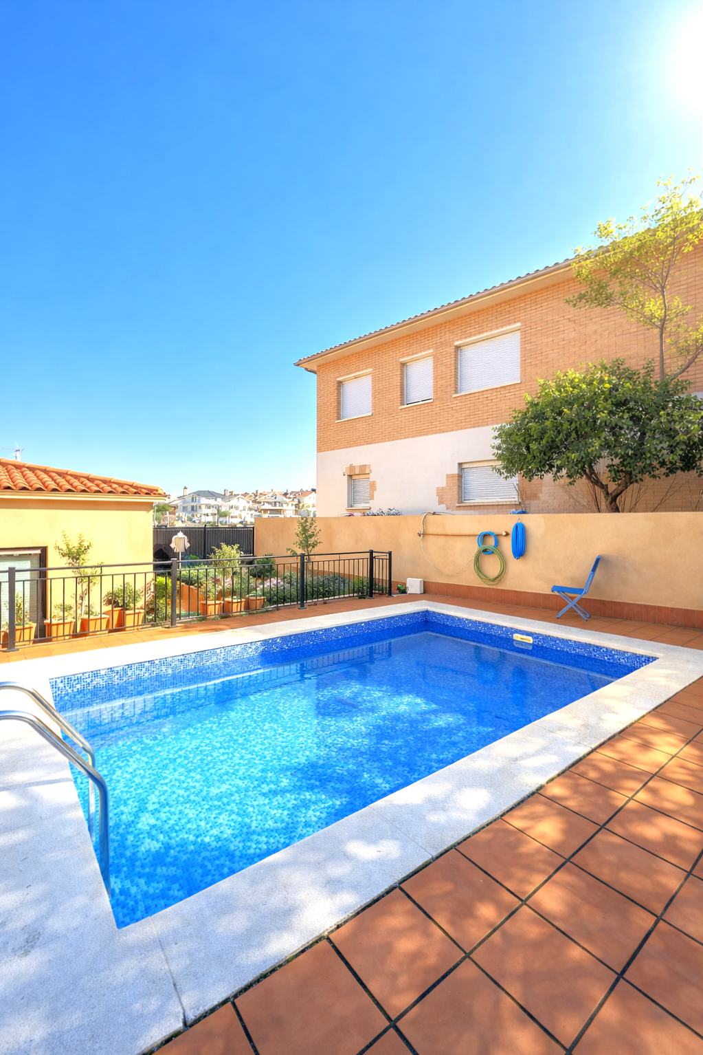 Piscina de Casa o xalet en venda en Rubí amb Calefacció, Jardí privat i Terrassa
