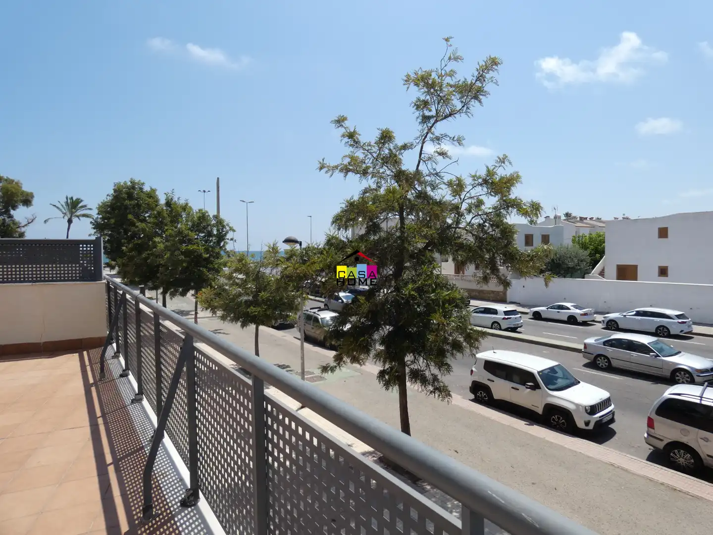 Vista exterior de Apartament en venda en Benicasim / Benicàssim amb Aire condicionat, Terrassa i Traster