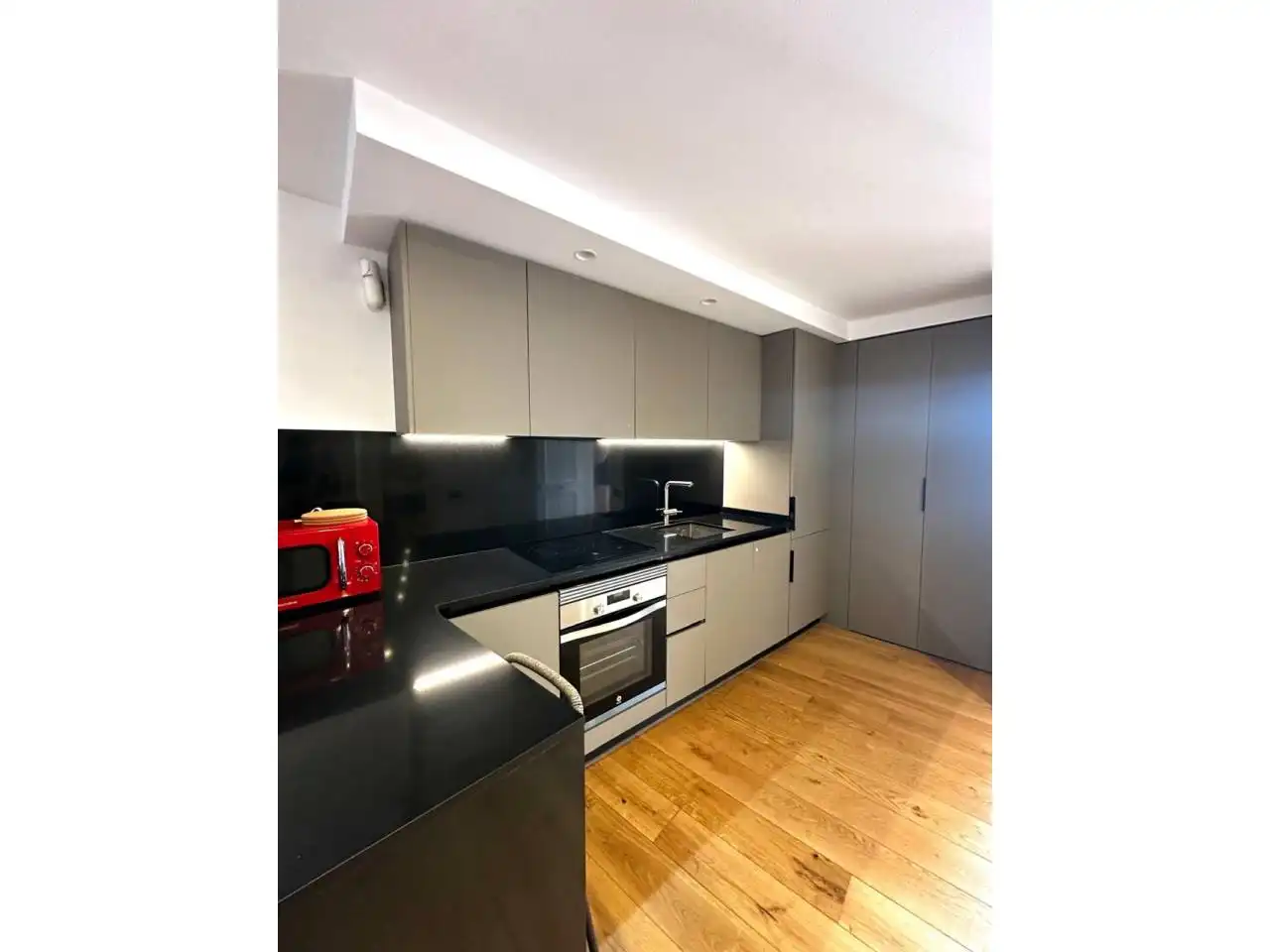 Kitchen of Flat for rent in Barcelona  with Air Conditioner, Heating and Parquet flooring