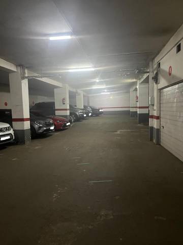 Garaje en Venta en Garrido Sur