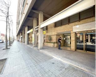 Vista exterior de Local de lloguer en Sabadell